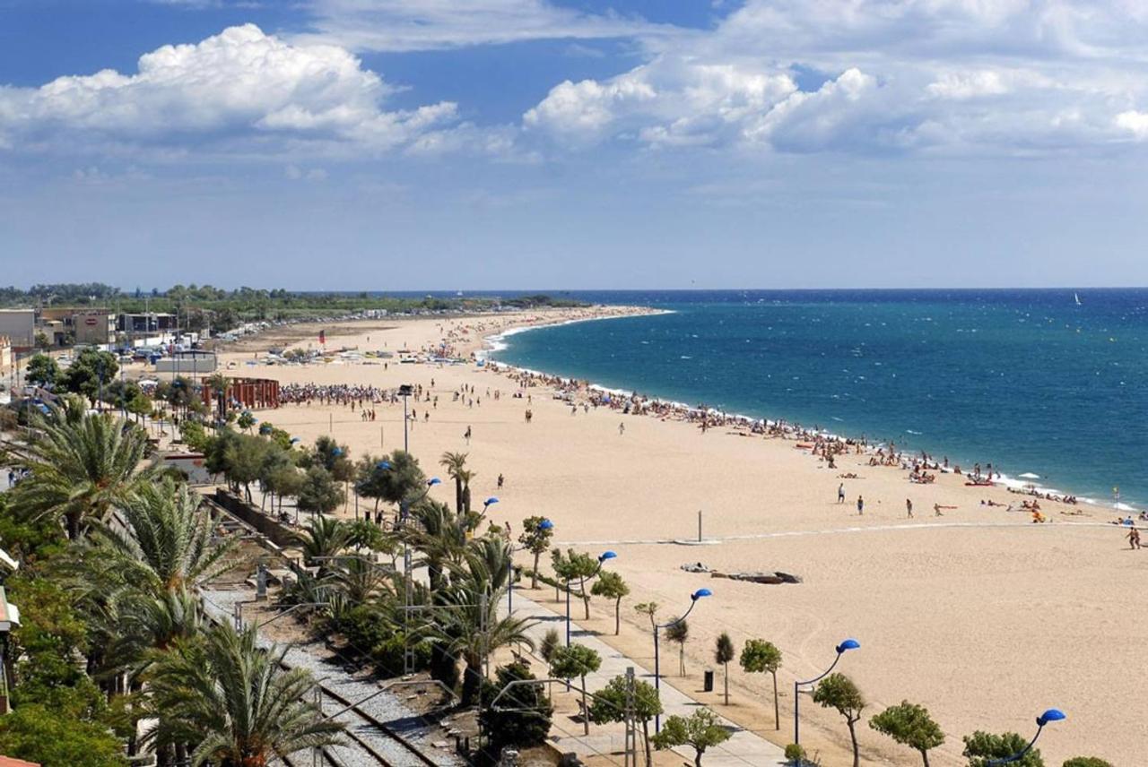 Apartamento Centro , Playa Costa Brava Y Barcelona Malgrat de Mar Exteriör bild